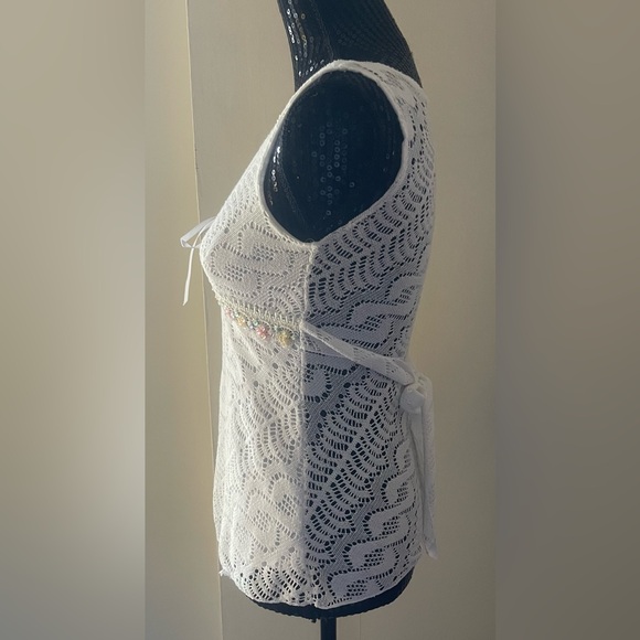 Suzy Shier Crochet Sleeveless Top Size Small - Picture 3 of 10